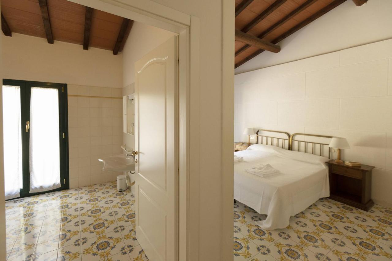Razza Del Casalone Guest House Grosseto Eksteriør bilde