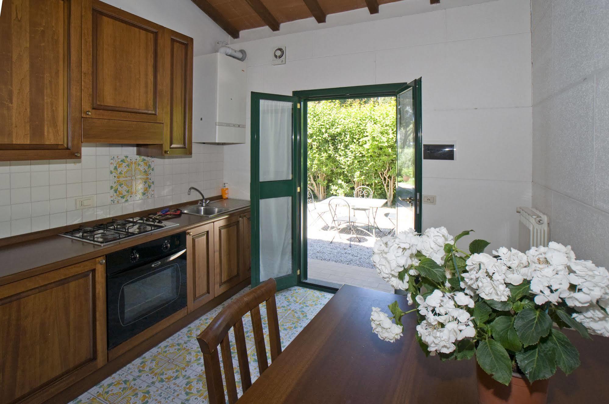 Razza Del Casalone Guest House Grosseto Eksteriør bilde