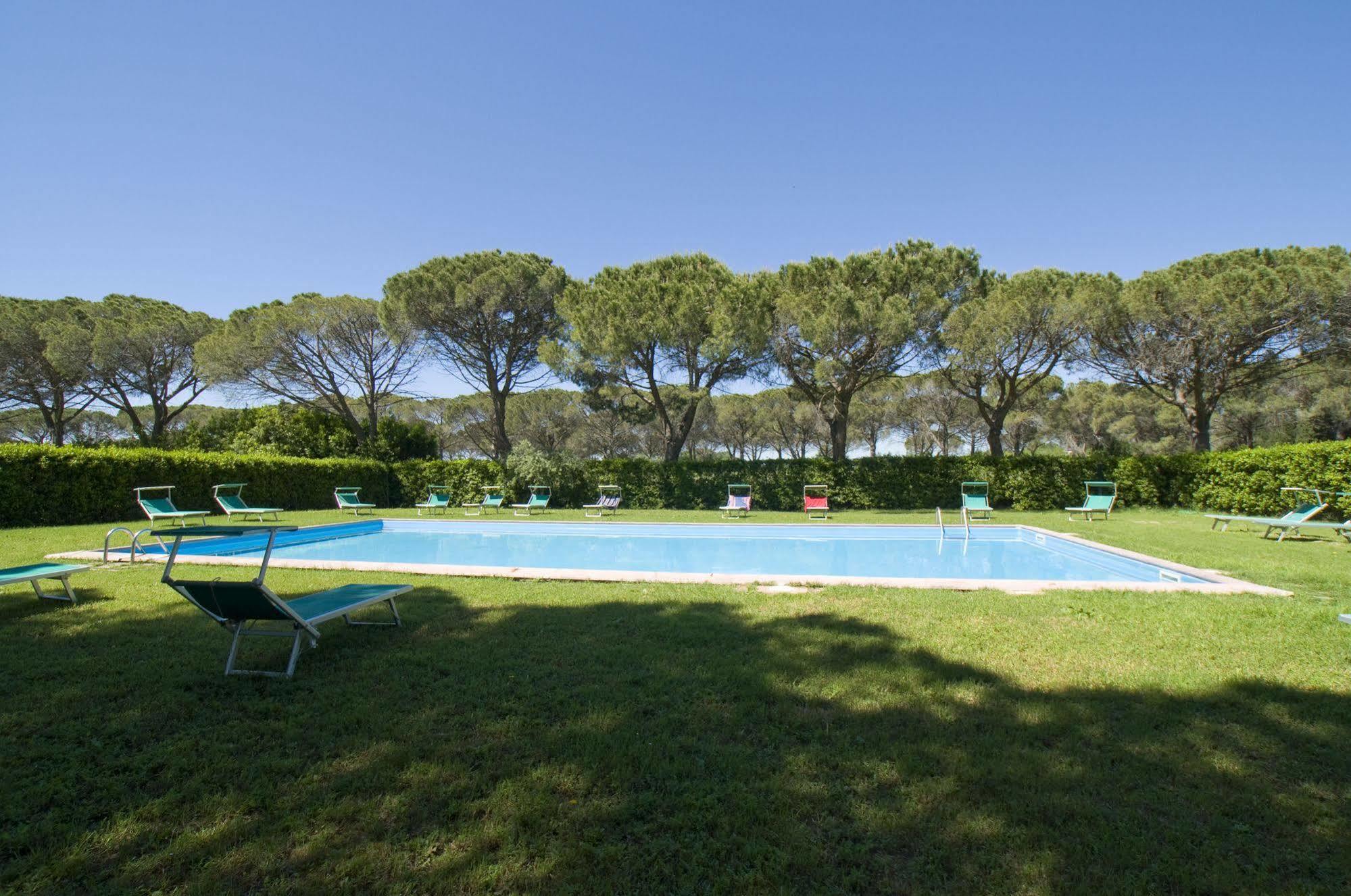 Razza Del Casalone Guest House Grosseto Eksteriør bilde